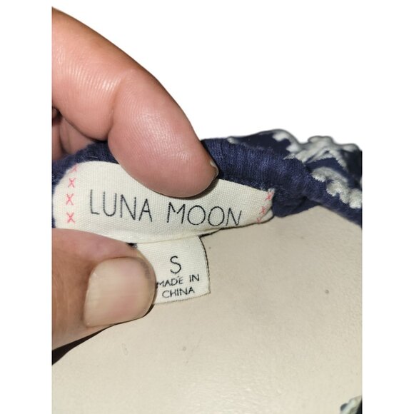 LUNA MOON Navy Blue Embroidered Off-Shoulder Luna Moon Top S Cotton Blend‎ - Picture 5 of 8